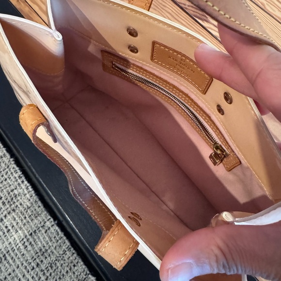 Louis Vuitton Reade PM marshmallow tote Bag - Picture 5 of 6